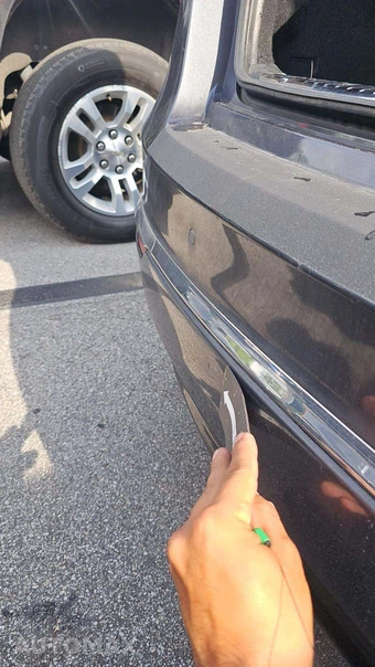 2016 Kia Cadenza Premium – miniatura 19