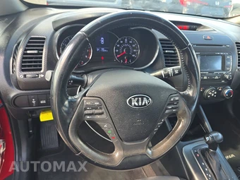 2016 Kia Forte EX Sedan – miniatura 10