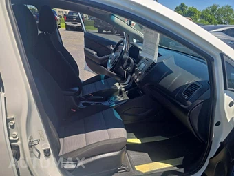 2016 Kia Forte EX Sedan – miniatura 15