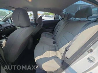 2016 Kia Forte LX Sedan – miniatura 13