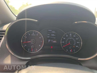 2016 Kia Forte LX Sedan – miniatura 9