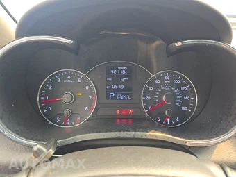 2016 Kia Forte LX Sedan – miniatura 12