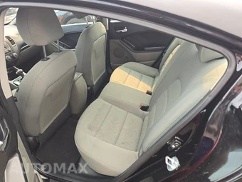 2016 Kia Forte LX Sedan – miniatura 13