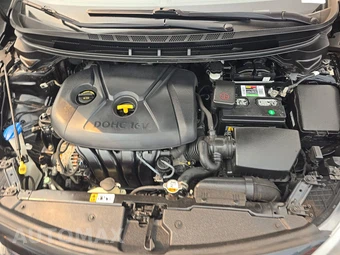 2016 Kia Forte LX Sedan – miniatura 15