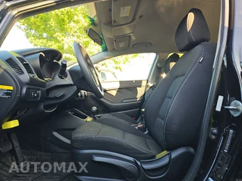 2016 Kia Forte LX Sedan – miniatura 13