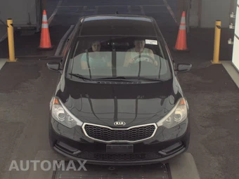 2016 Kia Forte LX Sedan – miniatura 2