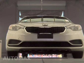 2016 Kia Forte LX Sedan – miniatura 3