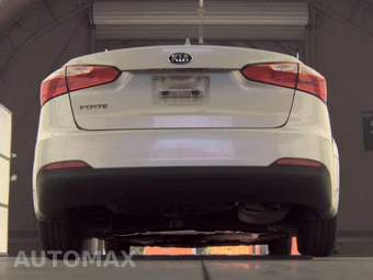 2016 Kia Forte LX Sedan – miniatura 7