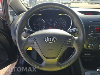 2016 Kia Forte LX Sedan - miniatura 10