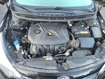2016 Kia Forte LX Sedan - miniatura 15