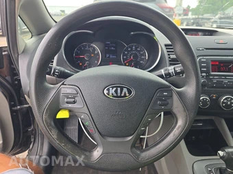 2016 Kia Forte LX Sedan – miniatura 10