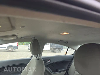2016 Kia Forte LX Sedan – miniatura 18