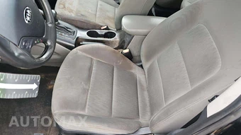 2016 Kia Forte LX Sedan – miniatura 28