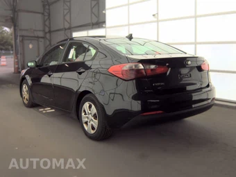 2016 Kia Forte LX Sedan – miniatura 6