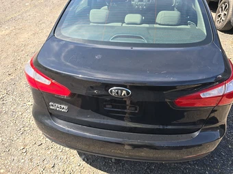 2016 Kia Forte LX Sedan - miniatura 16