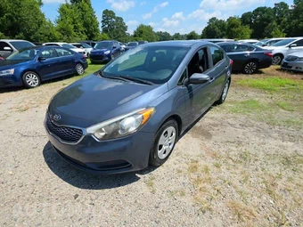 2016 Kia Forte LX Sedan