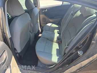 2016 Kia Forte LX Sedan – miniatura 13