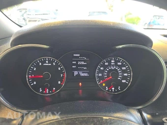 2016 Kia Forte5 LX Hatchback – miniatura 9