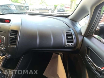 2016 Kia Forte5 LX Hatchback – miniatura 19