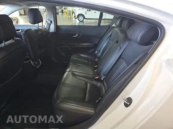 2016 Kia K900 Premium - miniatura 13