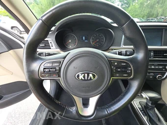 2016 Kia Optima EX - miniatura 10