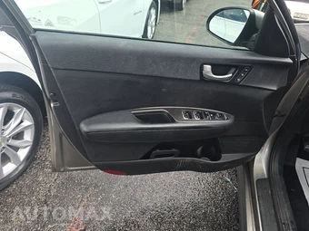 2016 Kia Optima LX 1.6T - miniatura 15