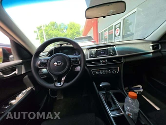 2016 Kia Optima LX – miniatura 10