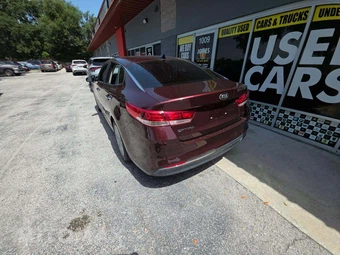2016 Kia Optima LX – miniatura 2