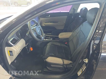 2016 Kia Optima LX – miniatura 7