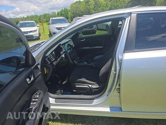 2016 Kia Optima LX – miniatura 3