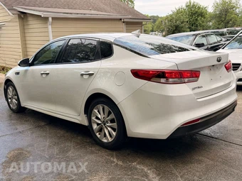 2016 Kia Optima LX – miniatura 5