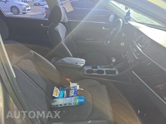 2016 Kia Optima LX – miniatura 8