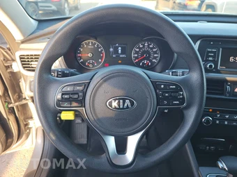 2016 Kia Optima LX - miniatura 10