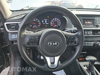 2016 Kia Optima LX - miniatura 10