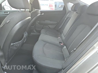 2016 Kia Optima LX - miniatura 13