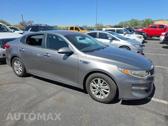 2016 Kia Optima LX – miniatura 3