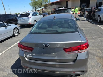 2016 Kia Optima LX – miniatura 5