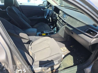 2016 Kia Optima LX – miniatura 8