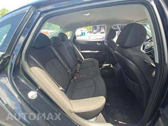 2016 Kia Optima LX – miniatura 16