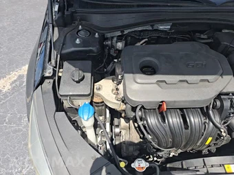 2016 Kia Optima LX – miniatura 25