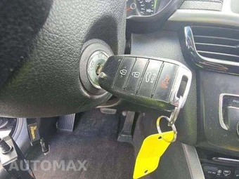 2016 Kia Optima LX – miniatura 8