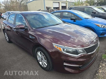 2016 Kia Optima LX – miniatura 4