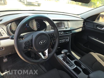 2016 Kia Optima LX – miniatura 11