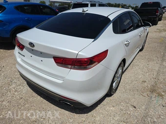 2016 Kia Optima LX – miniatura 4