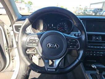 2016 Kia Optima SX – miniatura 10