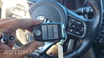 2016 Kia Optima SX – miniatura 23