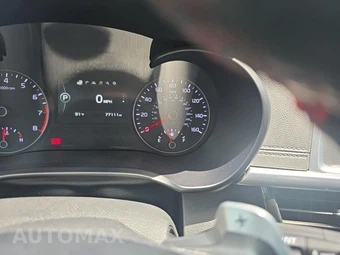 2016 Kia Optima SX – miniatura 15