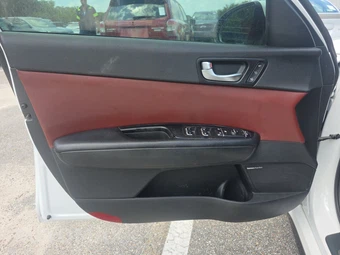 2016 Kia Optima SX – miniatura 9