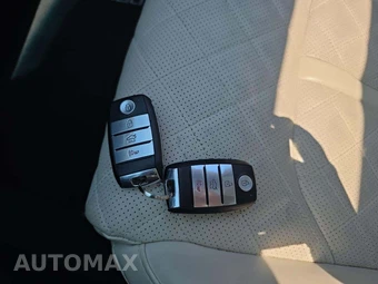 2016 Kia Optima SX Limited – miniatura 5
