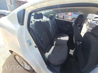 2016 Kia Rio EX Sedan – miniatura 16